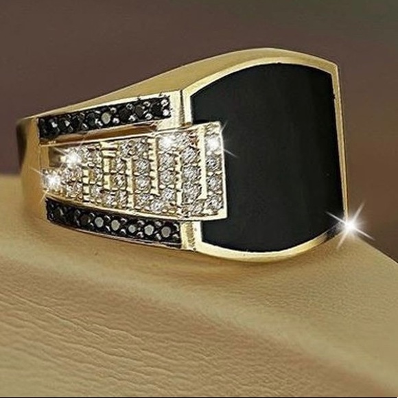 Other - Classic Men's Fashion Black Sapphire Ring